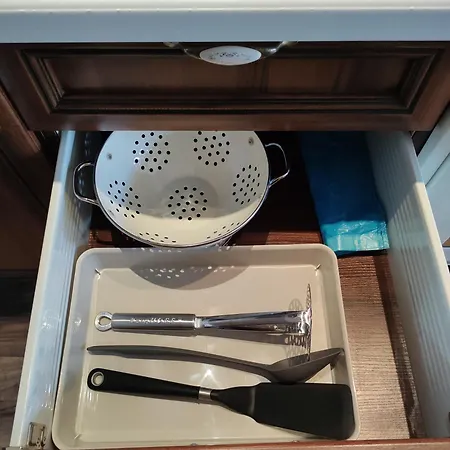 возле дерибасовской Appartement *