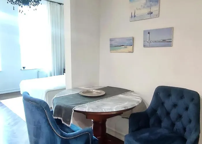 возле дерибасовской Appartement *