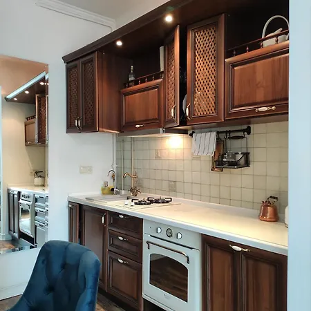 возле дерибасовской Odessa