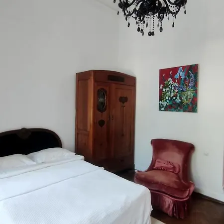 возле дерибасовской