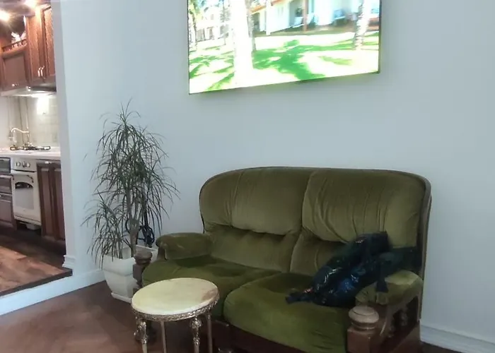 возле дерибасовской Apartment